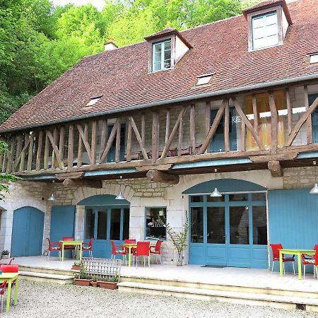 La Ferme De La Fosse Dionne Bed & Breakfast Tonnerre Bagian luar foto