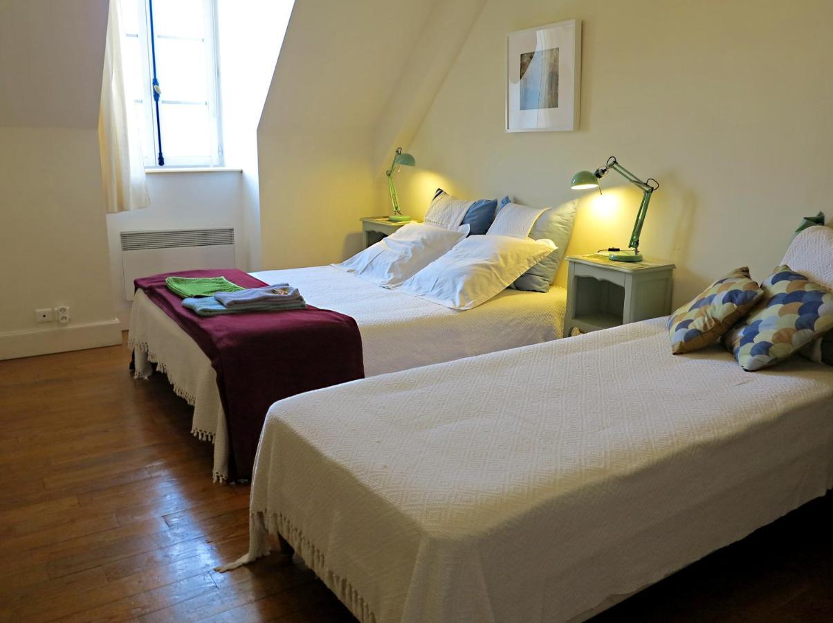 La Ferme De La Fosse Dionne Bed & Breakfast Tonnerre Bagian luar foto
